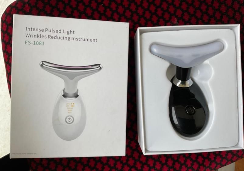 Wrinkle Remover Face Massager Slimming and Uplift Wand - Eye, Face, Neck Massage Roller, Double Chin Reducer, Skin Tightening Facial Toning for Smooth Glowing Skin (7 in 1 LED, Multicolor)
